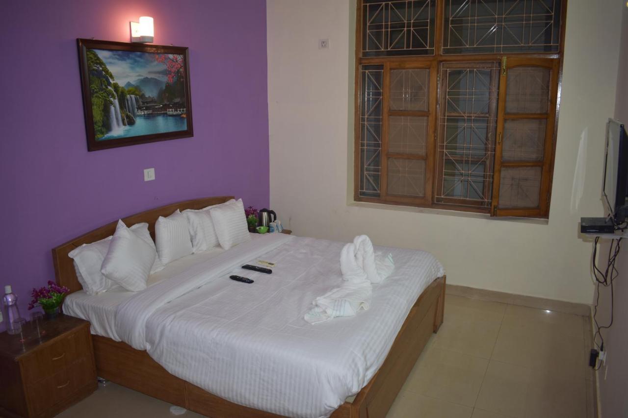 The See Some Bed & Breakfast Rishikesh Exterior photo